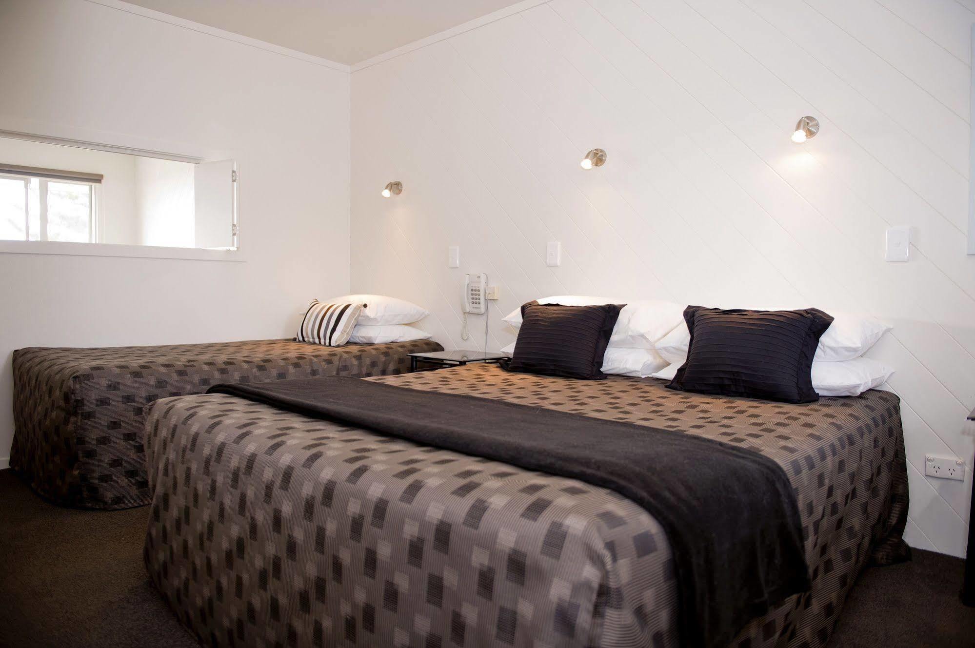 The Oceanside Motel Whitianga Eksteriør billede